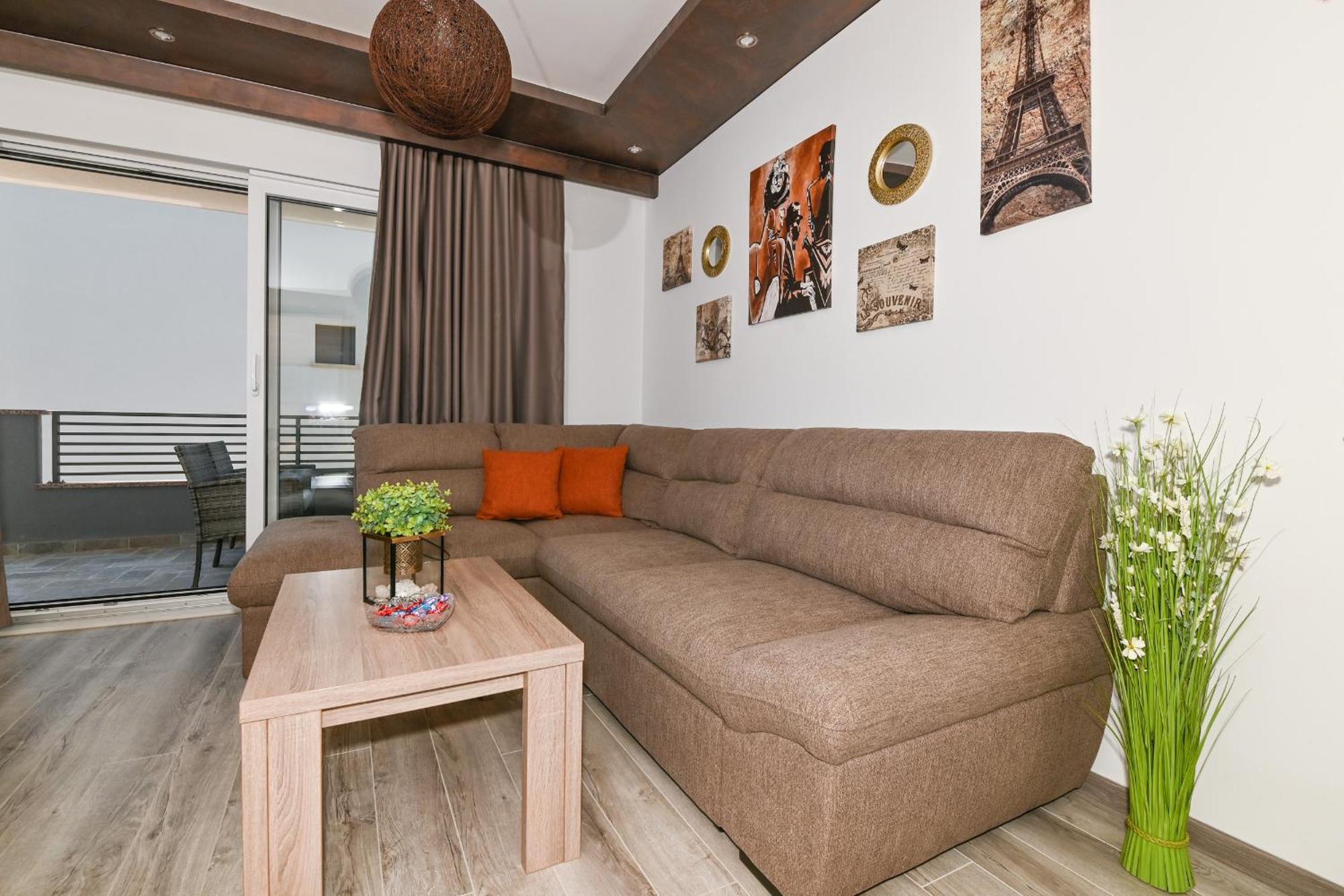 Holiday Home Ivan Makarska Kültér fotó