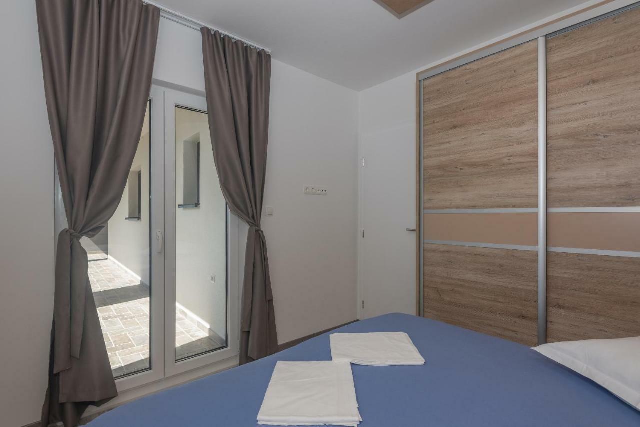 Holiday Home Ivan Makarska Kültér fotó